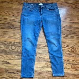 Sonoma Women's Skinny Jeans in Blue